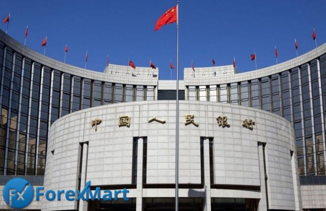 Центробанк Китая снизил ставку впервые с начала пандемии