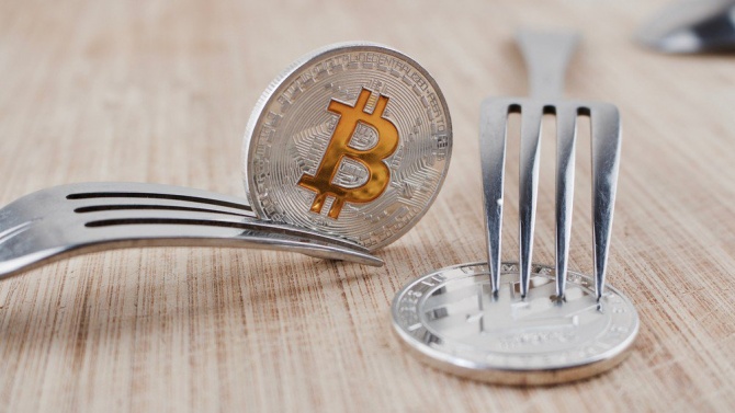 Хардфорк сети Bitcoin Cash и обвал Биткойна и криптовалютного рынка Хардфорк сети Bitcoin Cash и обвал Биткойна и криптовалютного рынка