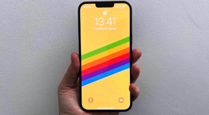 iPhone 13 Pro Max — самое большое флагманское устройство Apple, но как оно соотносится с другими моделями iPhone 13? Сегодня мы поговрим про данную модель смартфонов, кстати, всьма популярную среди работников форекс-индустрии. Раскрыть тему в беседе с нашим корреспондентом согласились сотрудники https://i161.ru. Вот, что они поведали