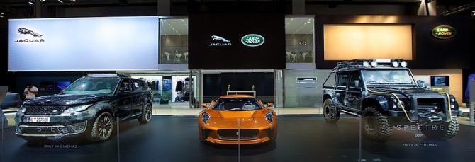 Продажи Jaguar Land Rover резко упали в 2019 году Продажи Jaguar Land Rover резко упали в 2019 году