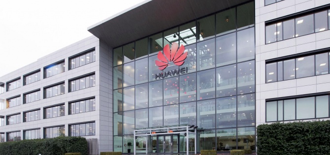 Huawei – ещё одна карта в игре США против Китая Huawei – ещё одна карта в игре США против Китая