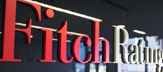 Fitch:  En+   